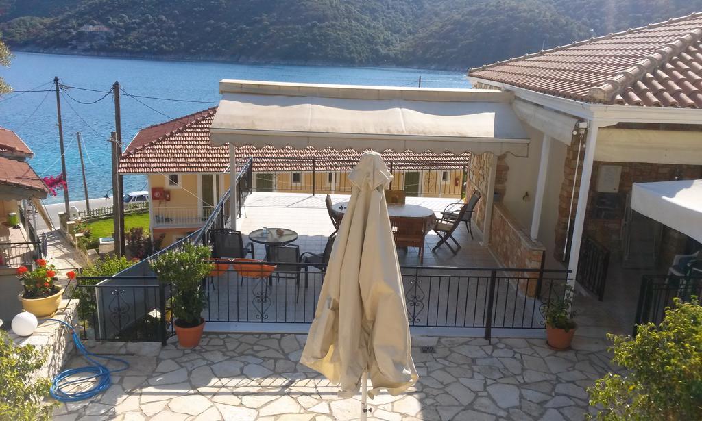 Porto Poros Apartamento Mikros Gialos Exterior foto